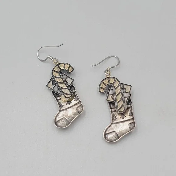 Vintage Christmas Stocking Pierced Earrings Enamel Silver tone Dangle 1 3/8" - Picture 6 of 6
